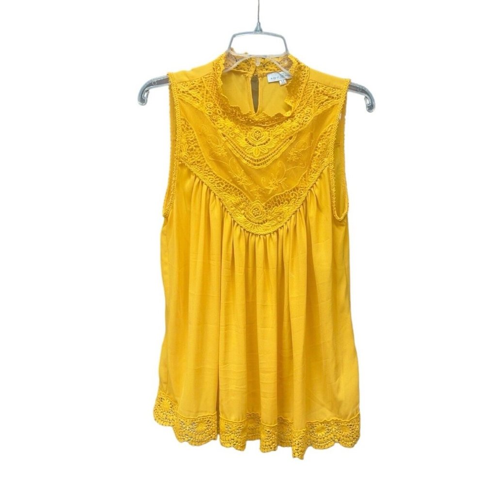 A Dip of‎ Darling Top Size Medium Mustard Yellow Lacy